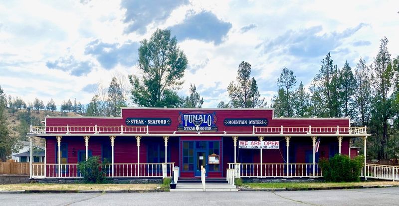 A Building That Nods To The Frontier
