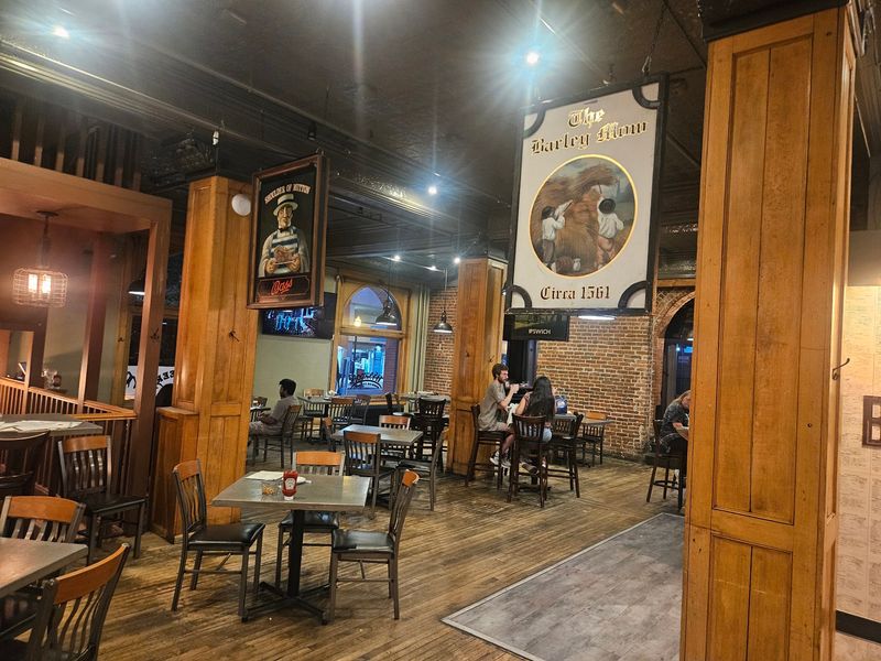 A Buzzy, Welcoming Atmosphere
