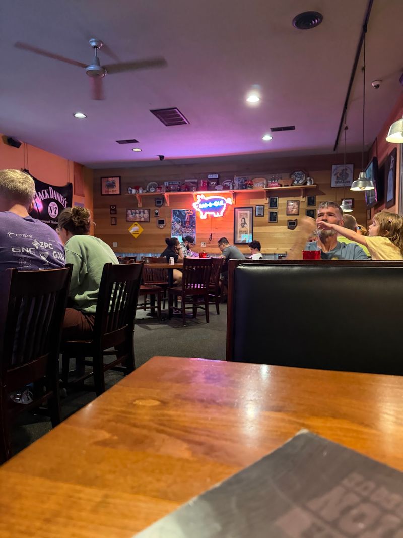 A Casual Setting Made For Families A Casual Setting Made For Families