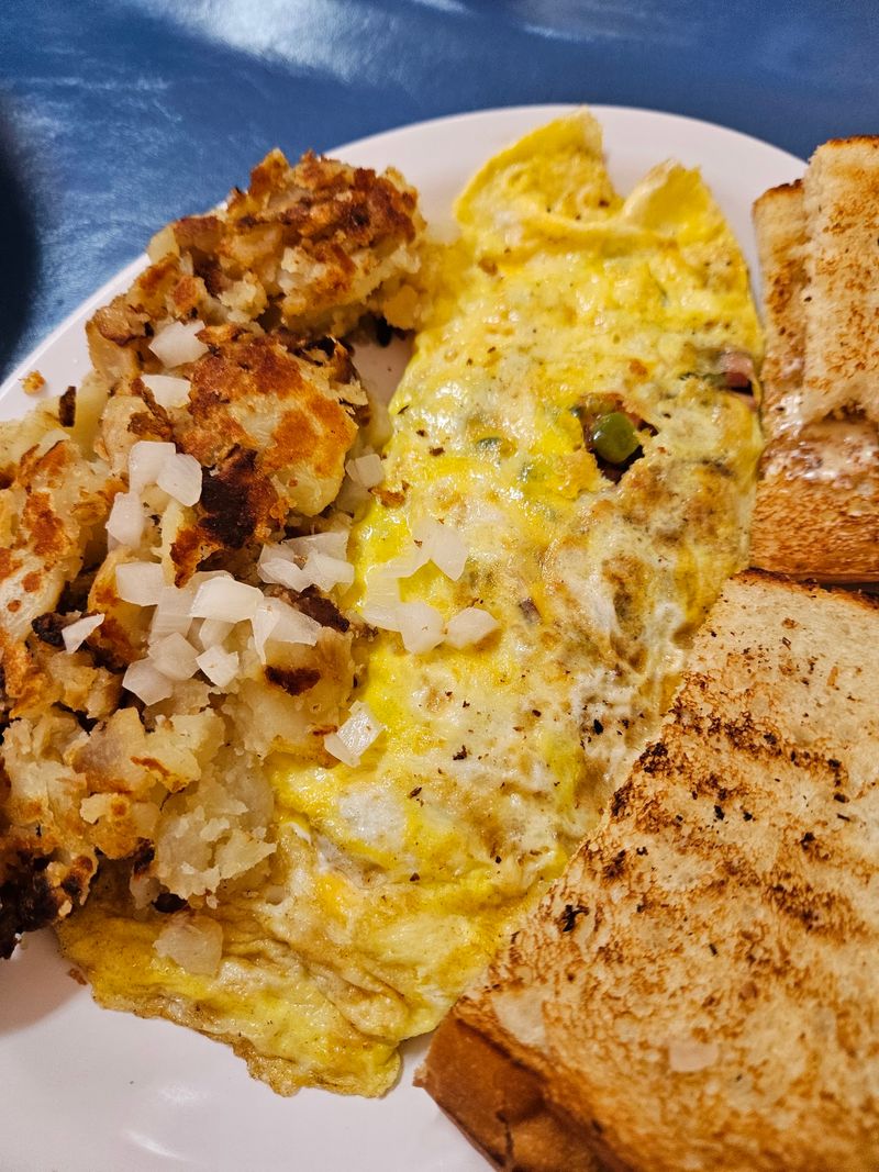 A Classic Omelet Done the Old-Fashioned Way