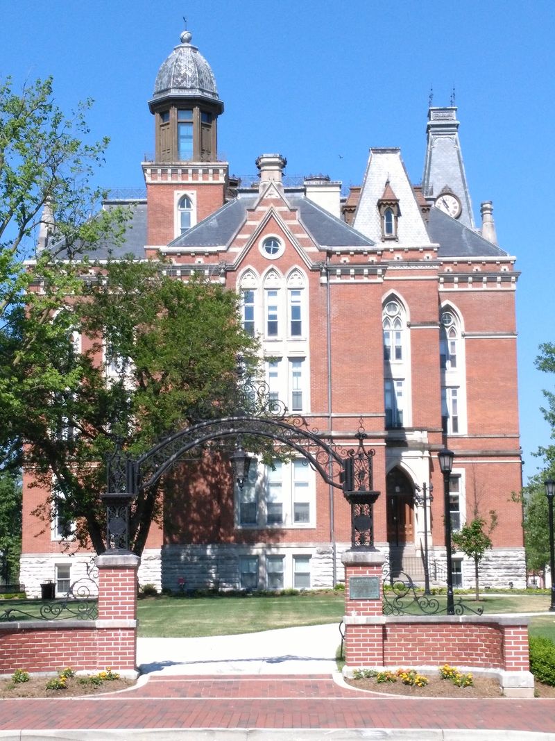 A County Seat With College-Town Spirit
