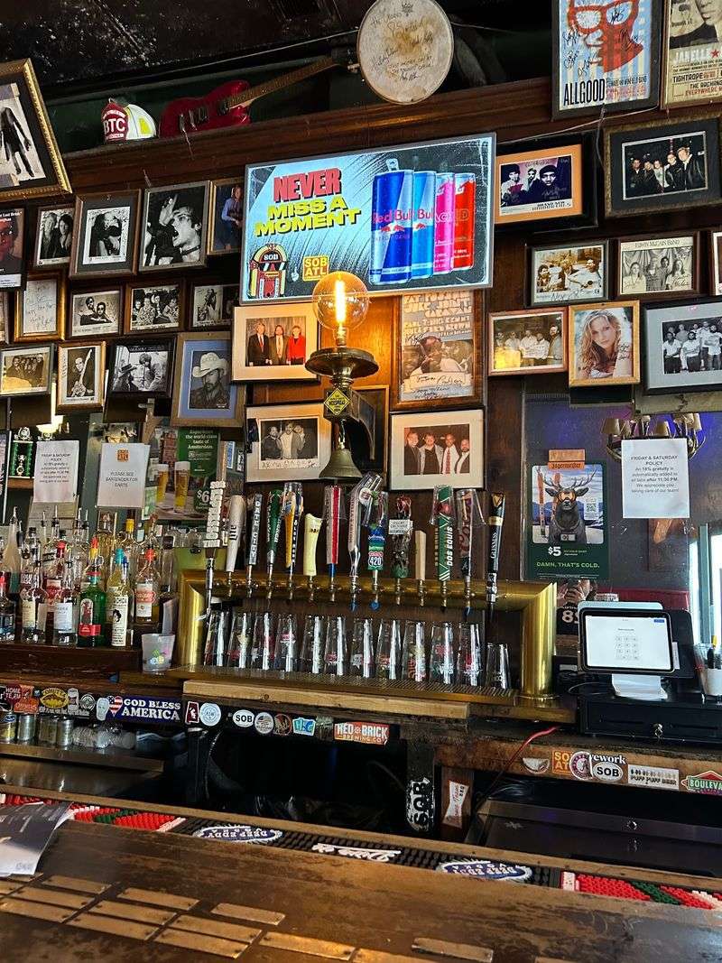 A Cozy Tavern With Old-School Soul