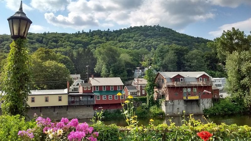 A Creative Hub For Artists And Makers