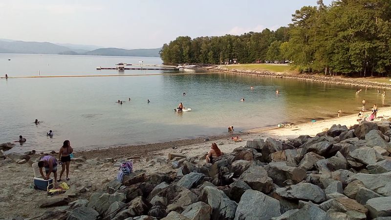 A Cute Beach and Swimming Spots A Cute Beach and Swimming Spots