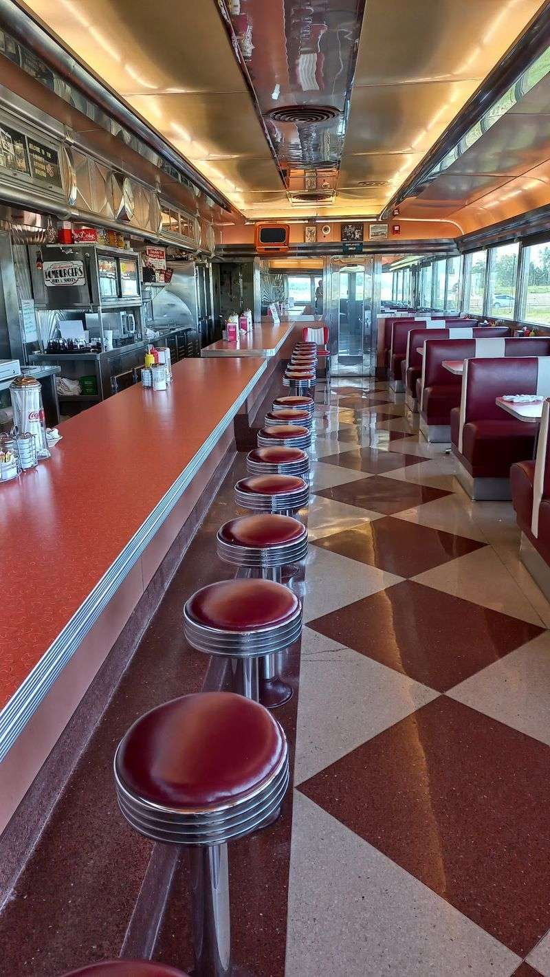 A Diner With a Second Life