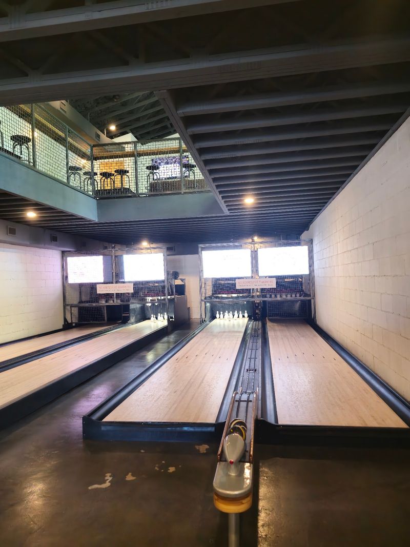 A Downtown Landmark With Tiny Lanes