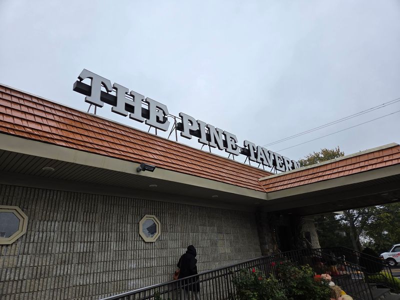 A Downtown Landmark on Mirror Pond