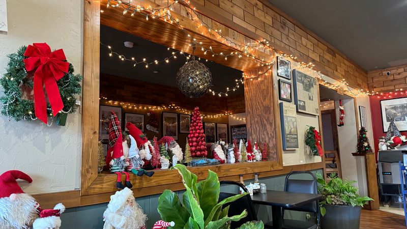 A Family-Friendly Local Favorite A Family-Friendly Local Favorite