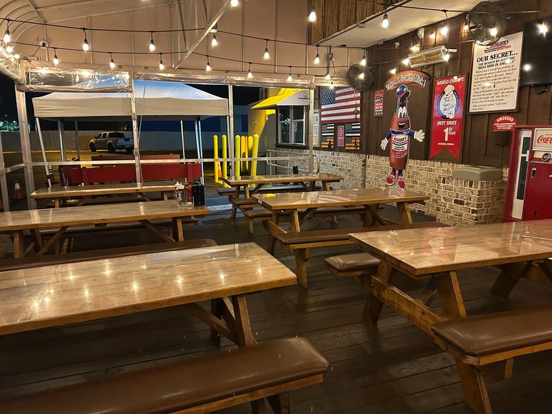 A Family-Friendly Spot That Feeds a Crowd
