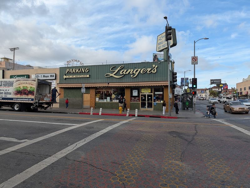 A Family Story Stretching Back to 1947