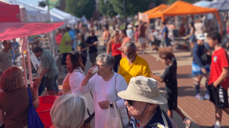 A Farmers Market Worth Timing Your Trip Around
