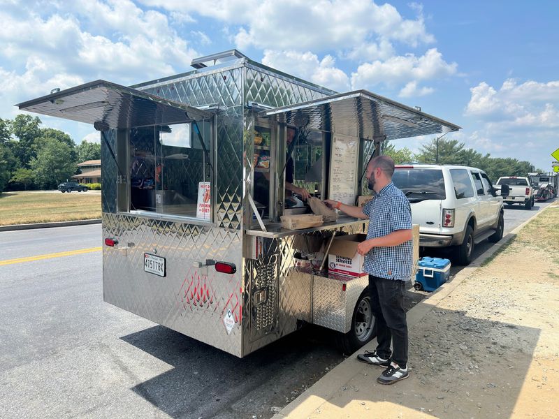 A Favorite Pit Stop For Truck Drivers A Favorite Pit Stop For Truck Drivers