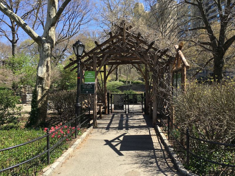 A Fenced Space That Puts Parents At Ease