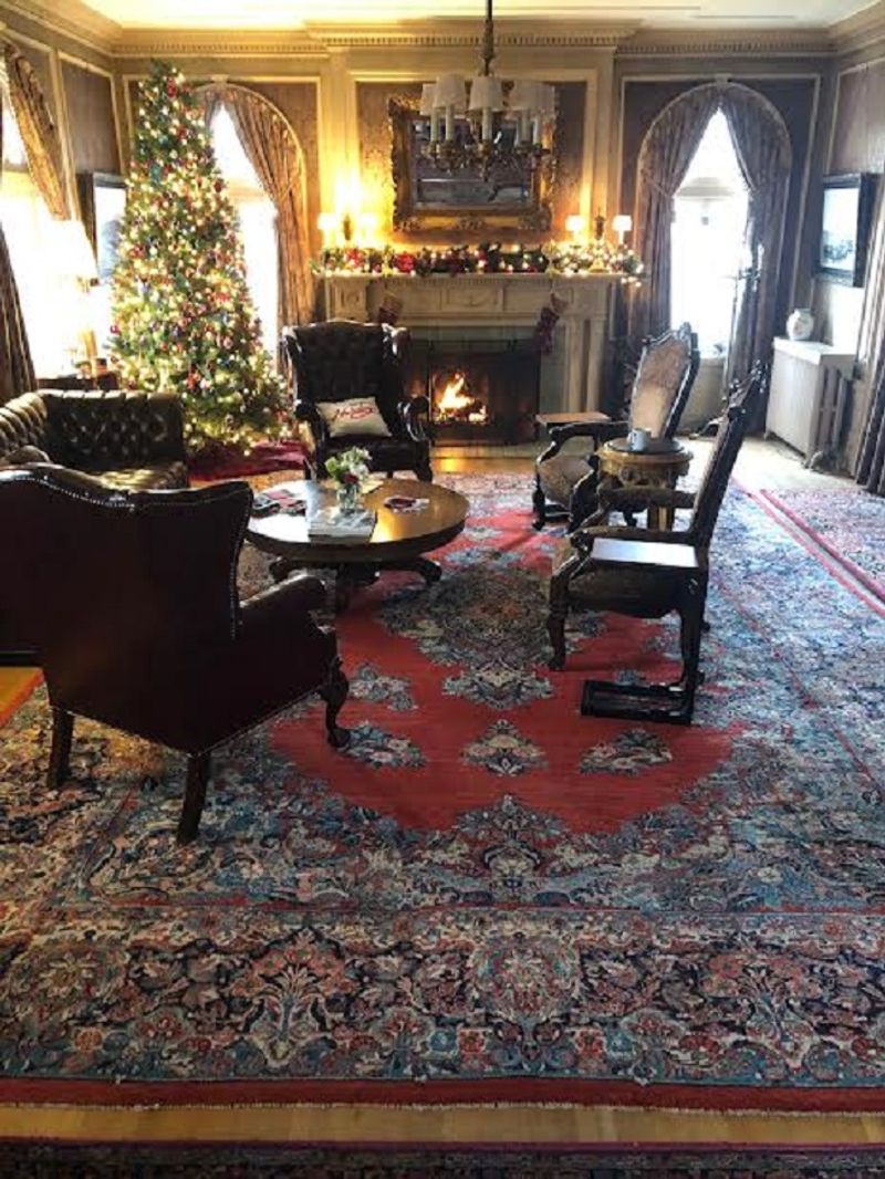 A Fireside Retreat With Cozy Corners