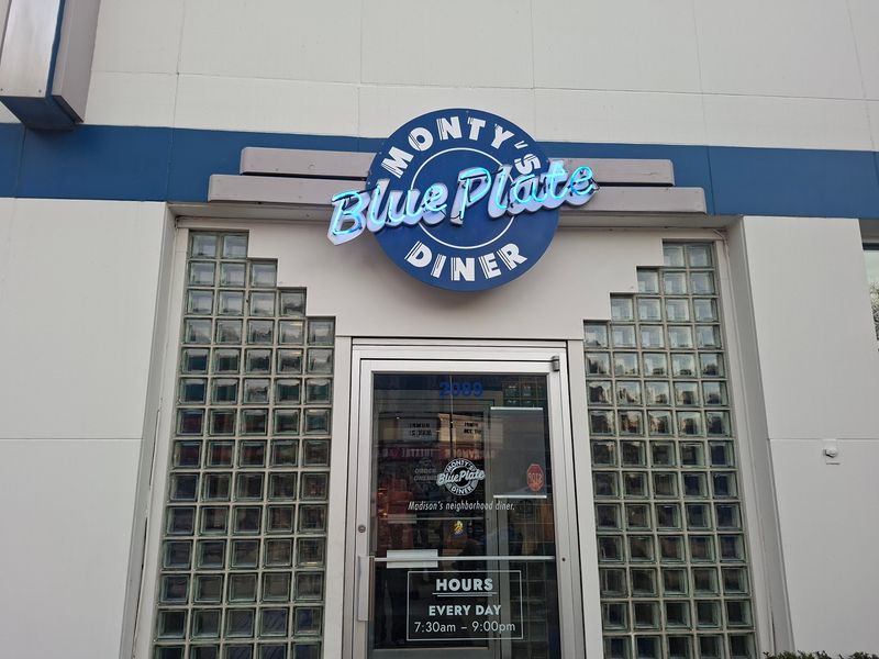 A Gas Station Turned Diner Dream A Gas Station Turned Diner Dream