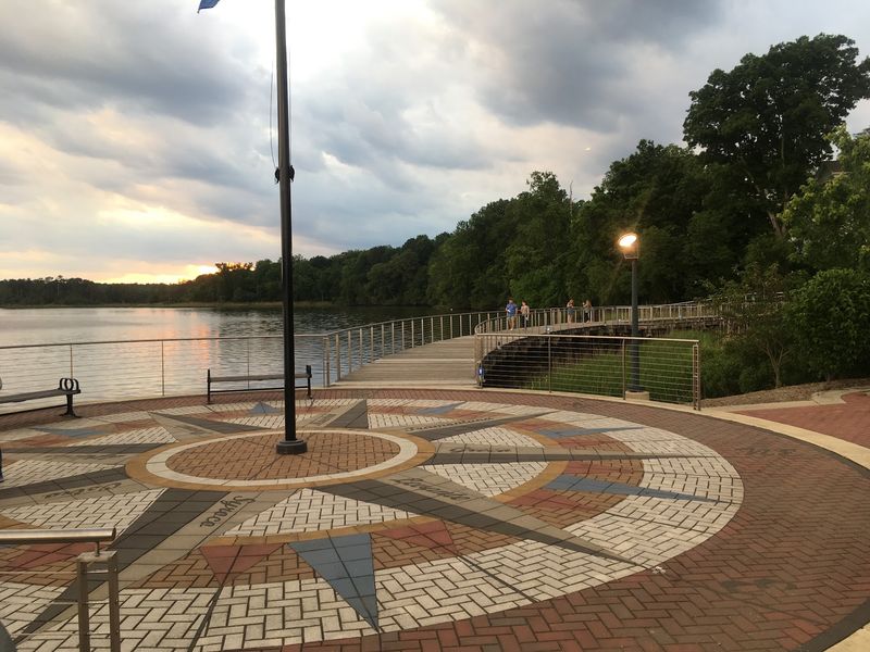 A Genuine Small-Town Community That Welcomes Outsiders