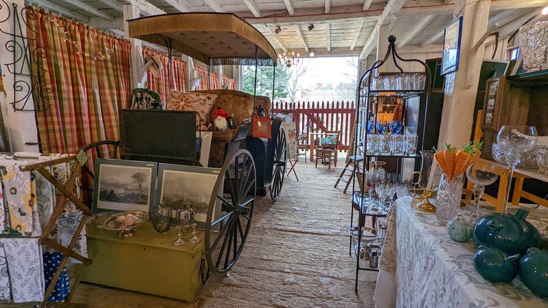 A Gift Shop and Grounds Worth Wandering