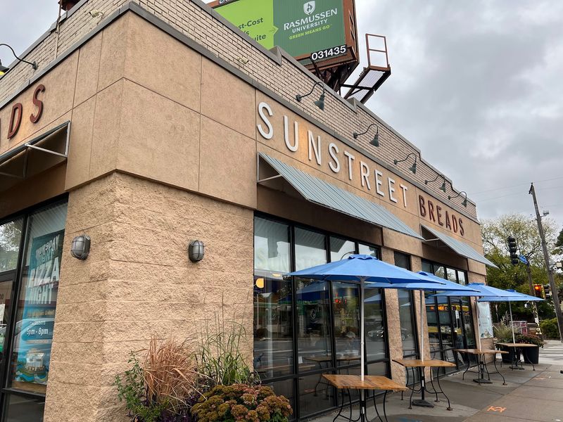 A Handy Stop on the Way to the Airport