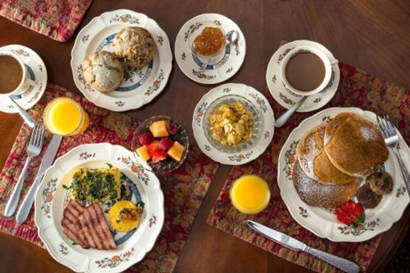 A Hot Breakfast Worth Waking Up For A Hot Breakfast Worth Waking Up For