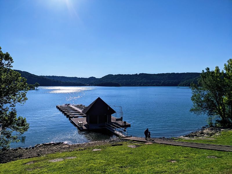 A Lakeside Retreat in Silver Point