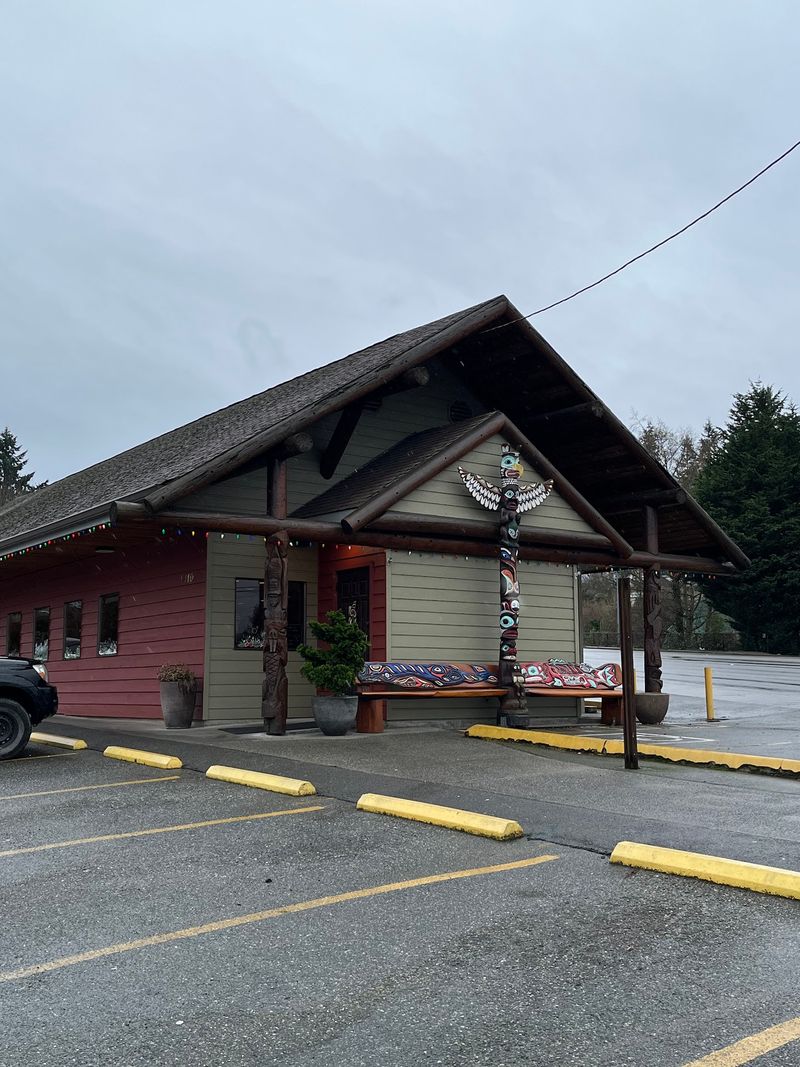 A Landmark Where Everett Wakes Up Hungry