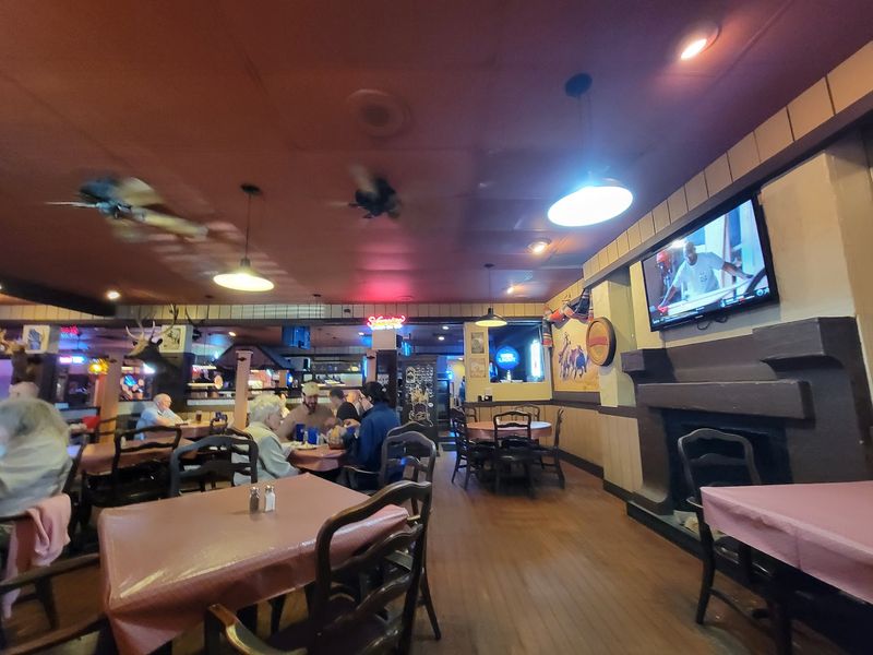 A Local Chain With Clubby Character