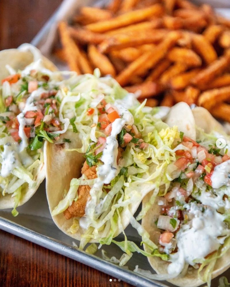 A Menu That Roams From Italian to Mexican