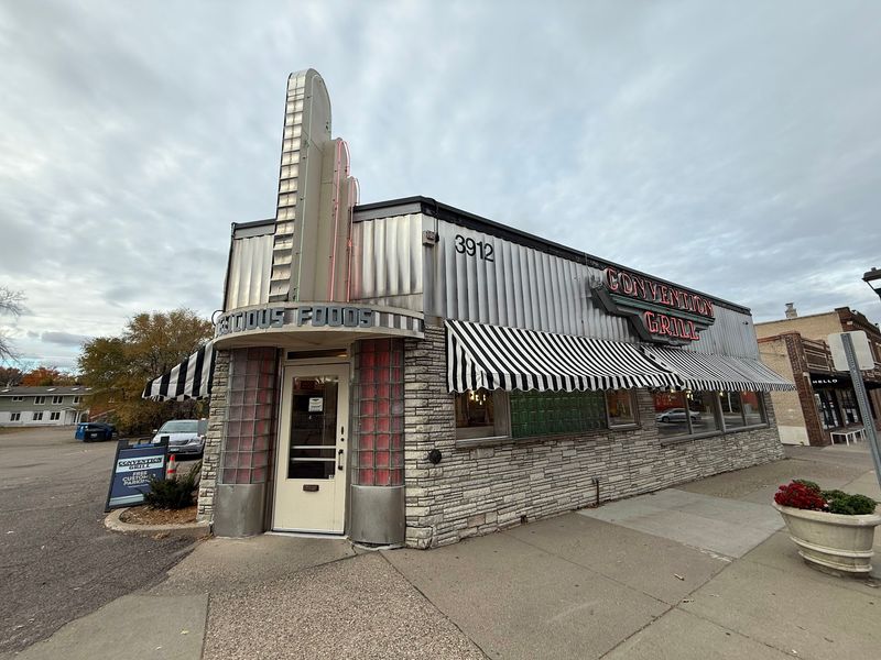 A Neighborhood Landmark Rooted On Sunnyside Road