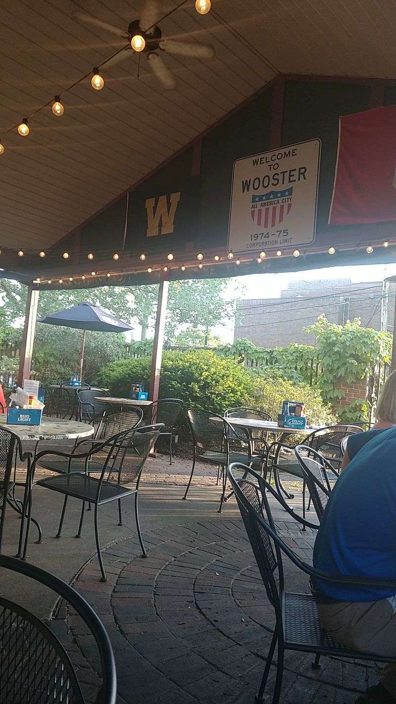 A Patio Made for Warm Ohio Afternoons