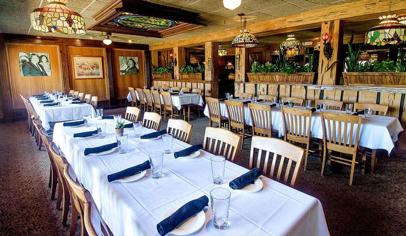 A Relaxed Saloon Atmosphere