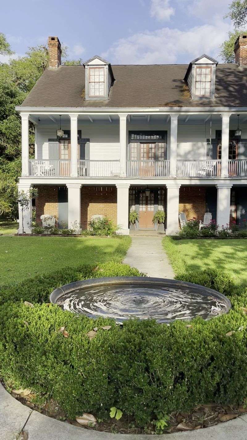 A Restored Plantation With A Two-Century Past A Restored Plantation With A Two-Century Past