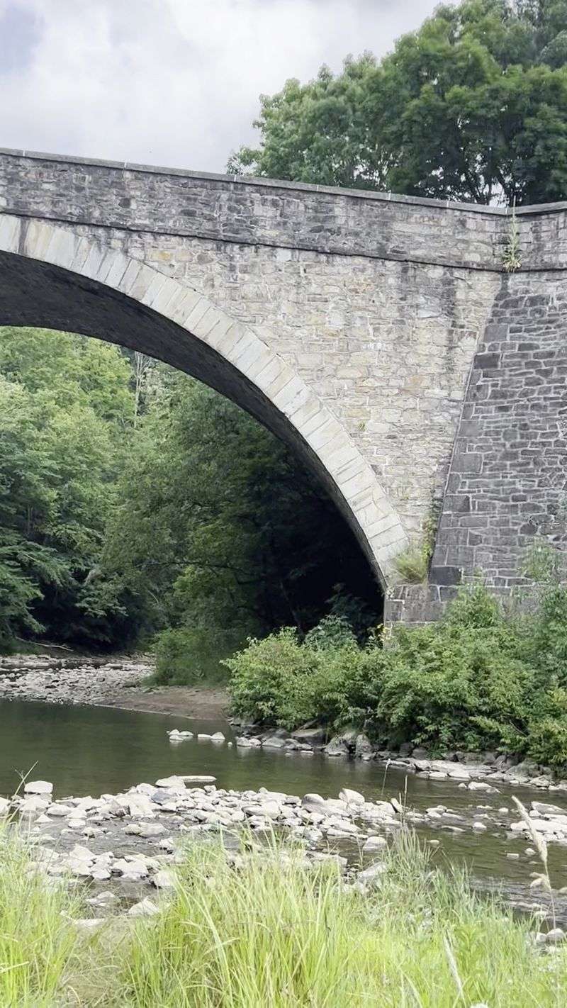A River View That Belongs on a Postcard