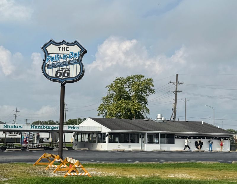 A Roadside Landmark With a Real Address A Roadside Landmark With a Real Address