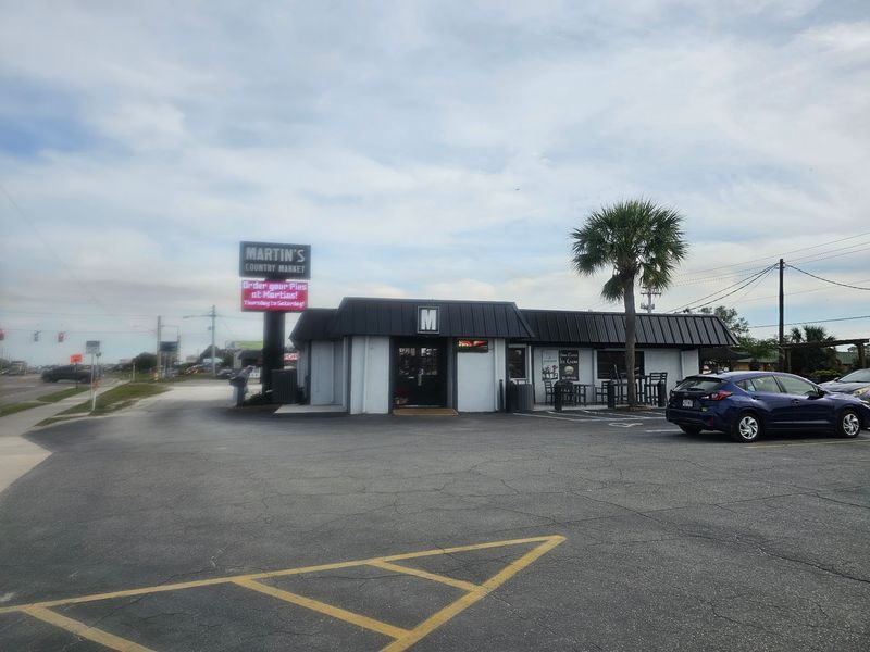 A Roadside Stop In The Heart Of Arcadia