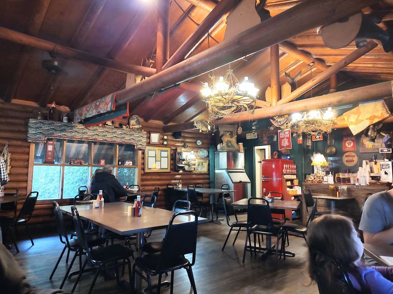 A Rustic Setting Full of Character