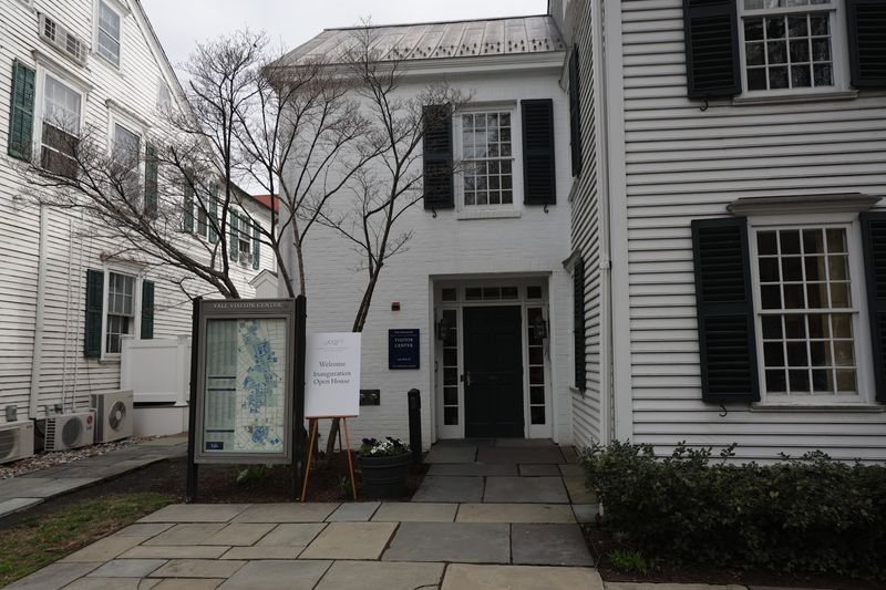 A Small, Walkable Downtown A Small, Walkable Downtown
