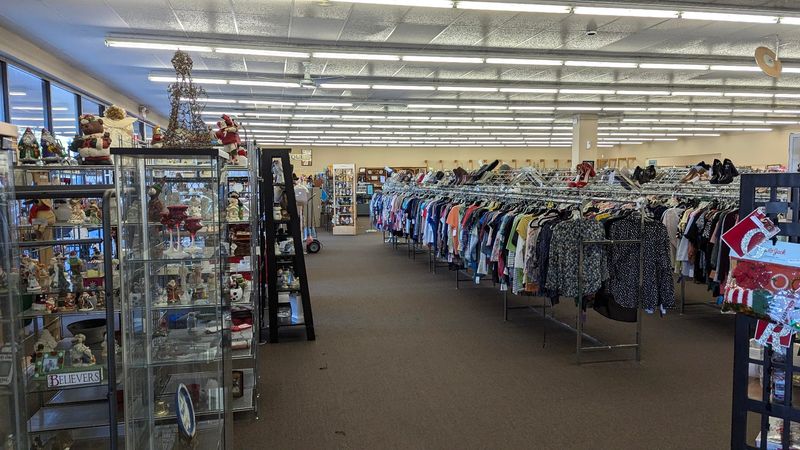 A Store So Big, You Will Need a Game Plan A Store So Big, You Will Need a Game Plan