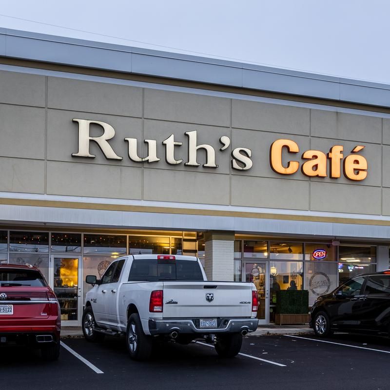 A Strip-Mall Exterior That Hides a Truly Magical Interior A Strip-Mall Exterior That Hides a Truly Magical Interior