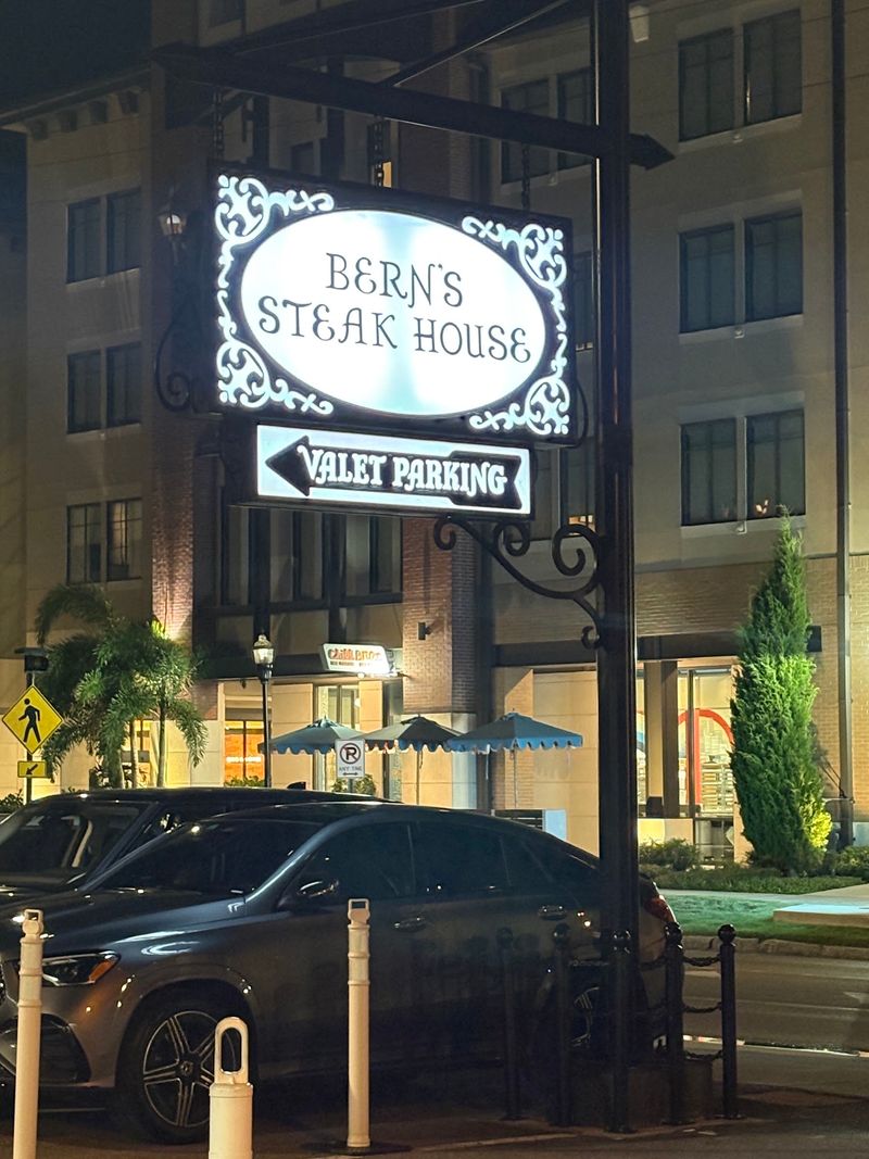 A Tampa Landmark on South Howard Avenue