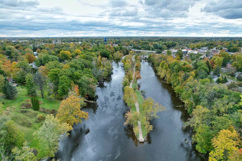 A Town Built Along the Grand River