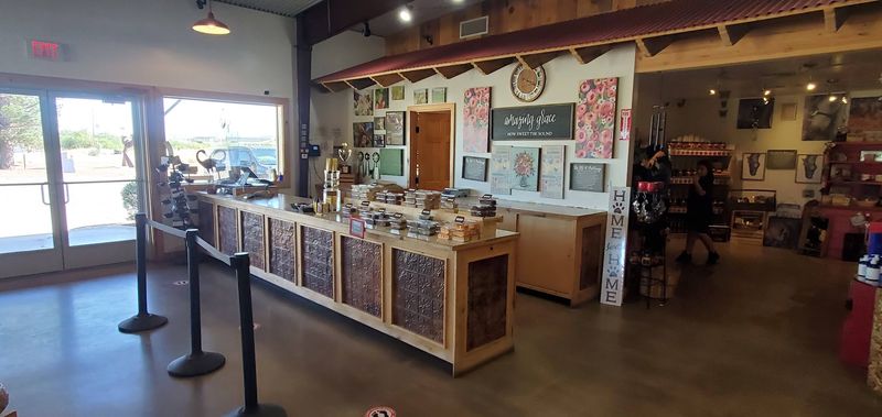 A Warm Welcome From the Counter