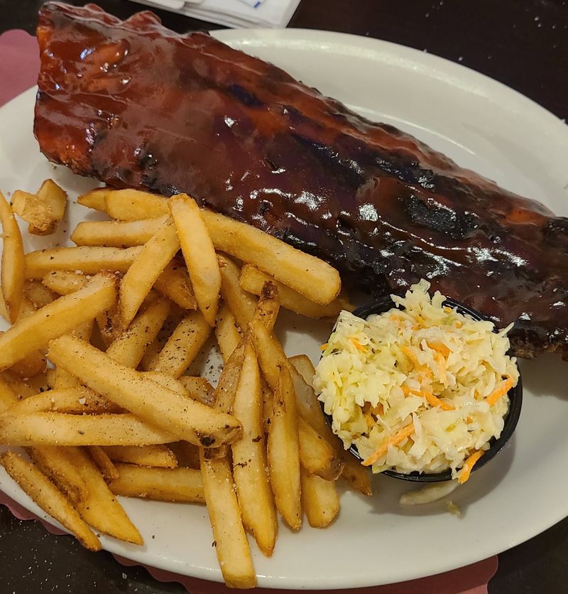 Adam's Ribs, Grasonville