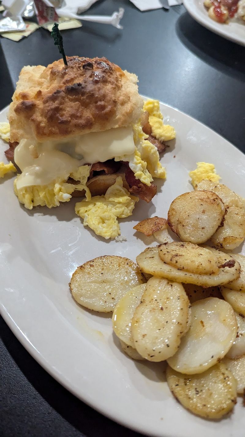 All-Day Breakfast From Open to Close All-Day Breakfast From Open to Close