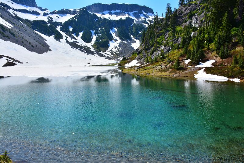 Alpine Lakes Worth the Climb Alpine Lakes Worth the Climb