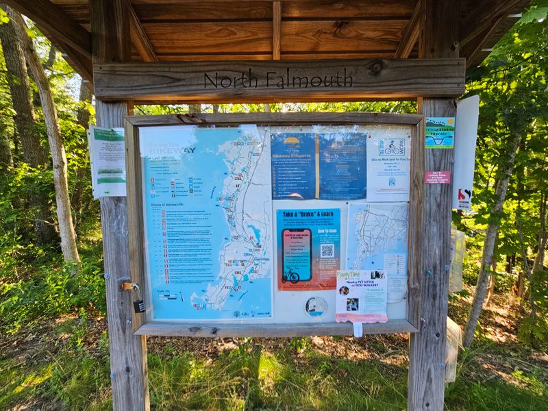 Amenities, Signs, And Little Extras