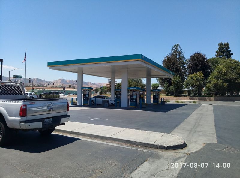 An Easy Stop Right Off Highway 101