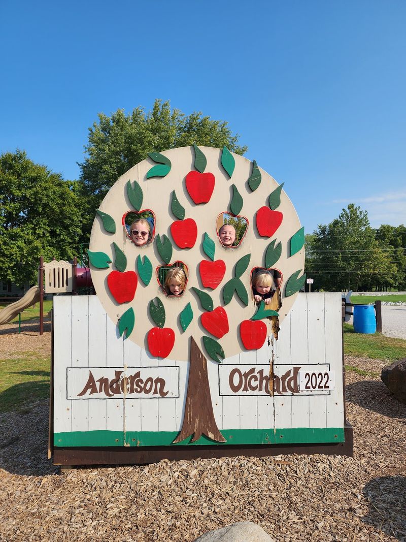 Anderson Orchard, Mooresville