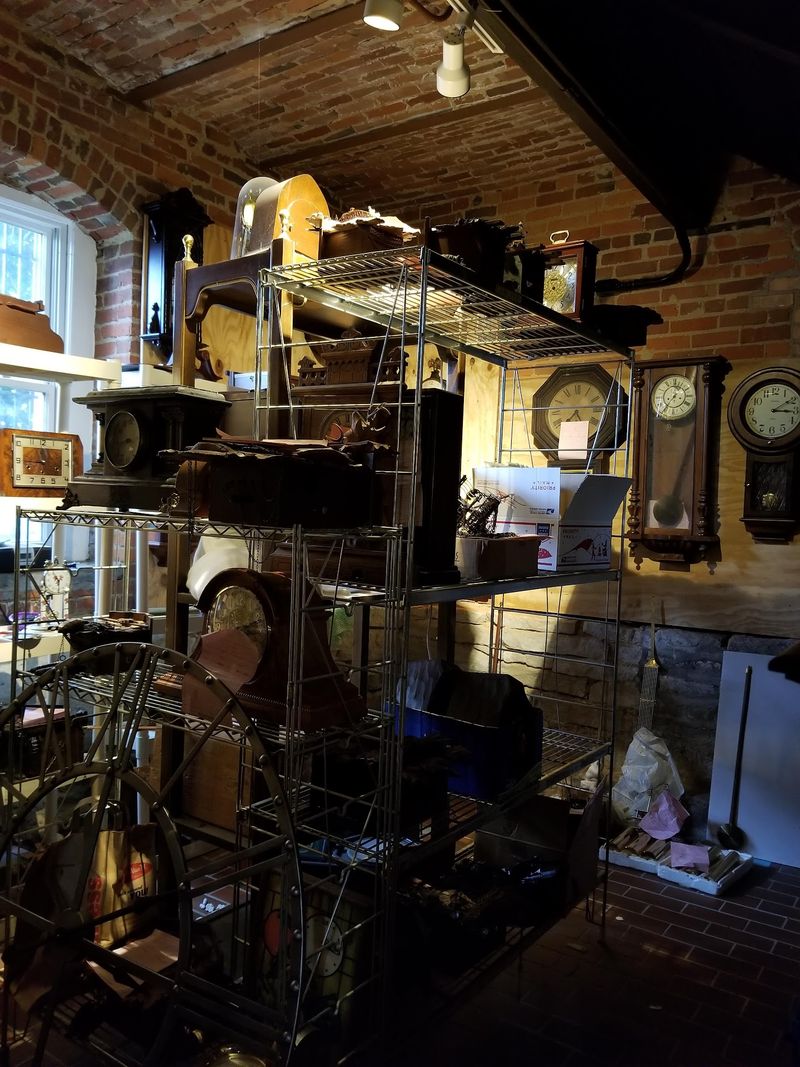 Antique Shops and Resale Corners