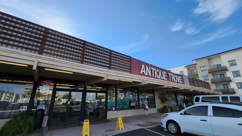 Antique Trove, Scottsdale Antique Trove, Scottsdale