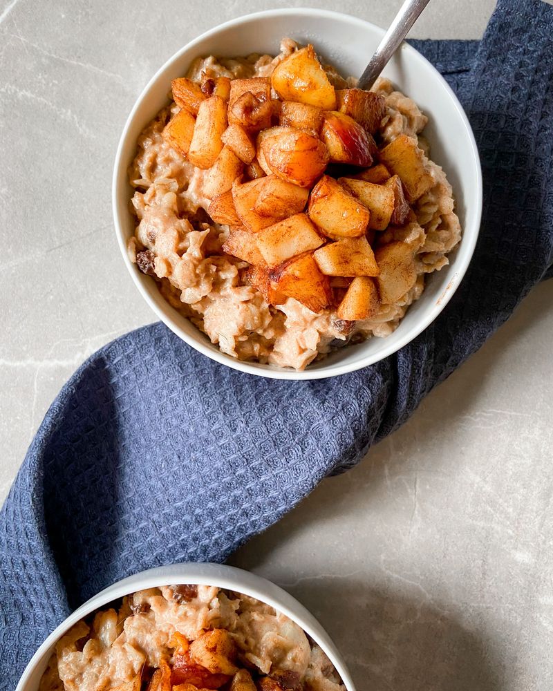Apple Cinnamon Oatmeal Apple Cinnamon Oatmeal